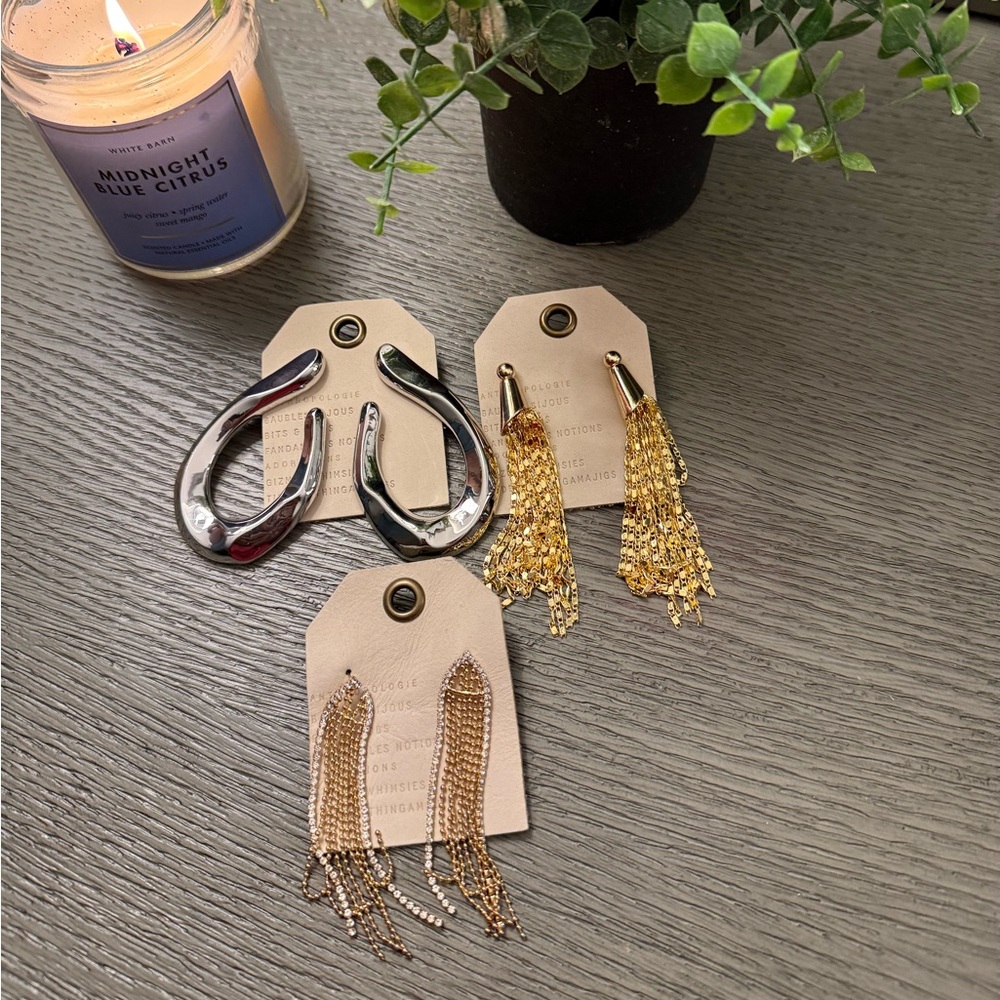 Anthropologie earrings bundle - Picture 3 of 6
